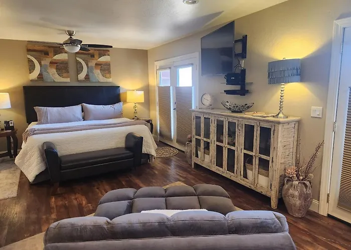 Robins Red Rock Getaway B Oak Creek